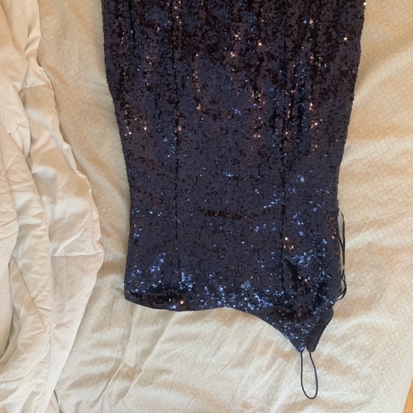 Hello Molly sequin mini dress - Picture 2 of 4